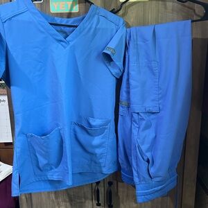 Med Couture Light Blue Scrub set size small